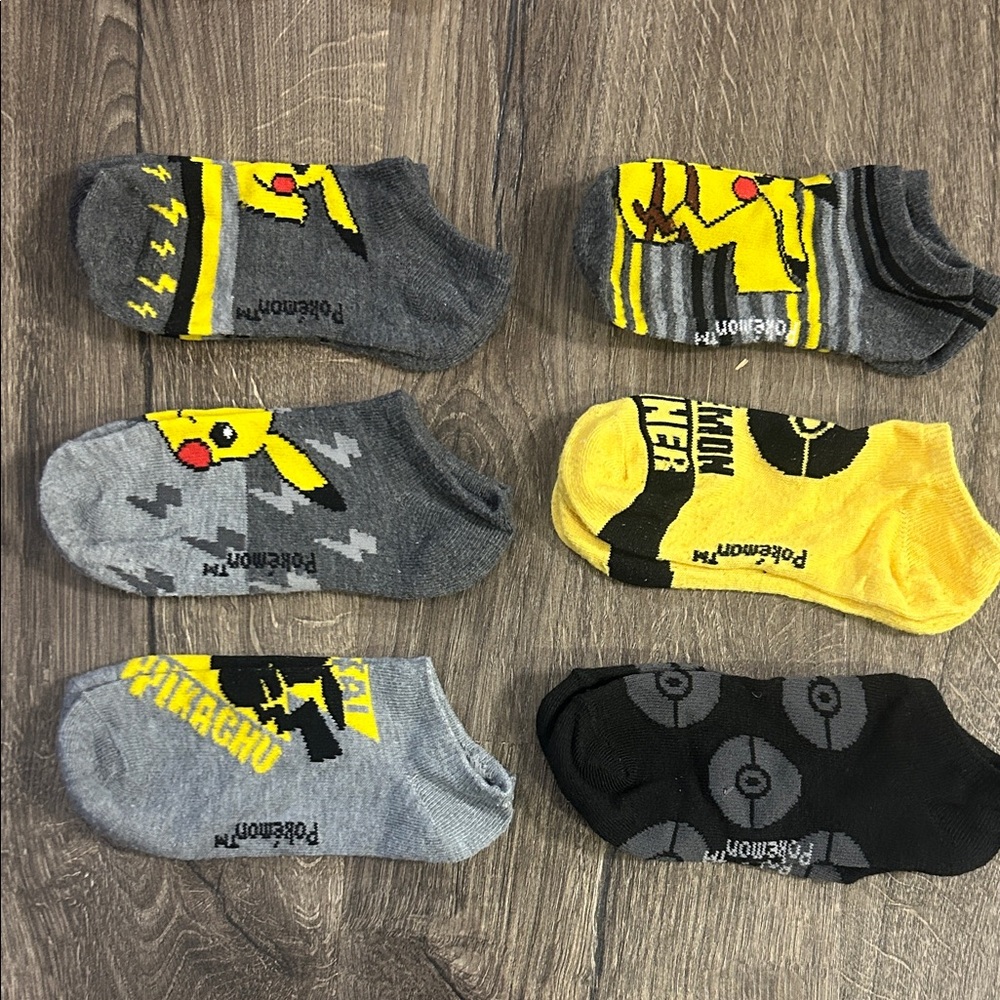 Pokemon Men's Casual Socks - Gray, Yellow, Black
